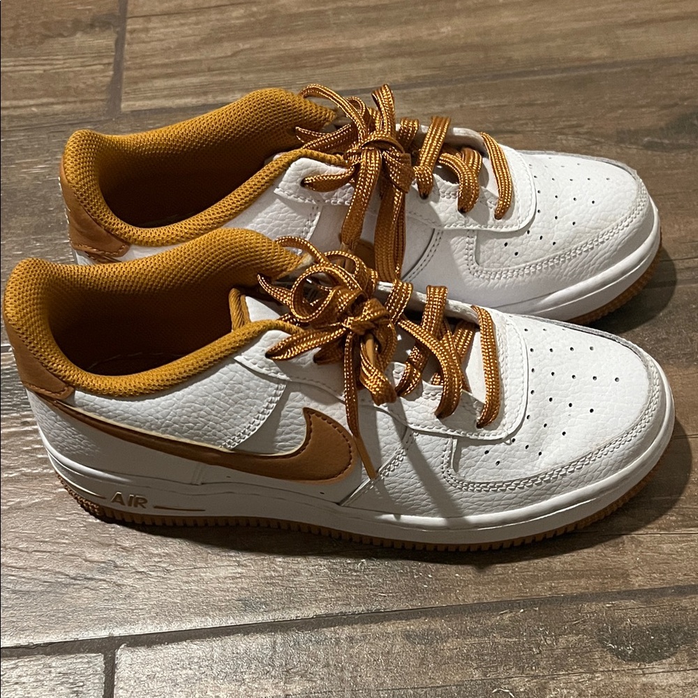 Nike Air White and Gold Sneakers